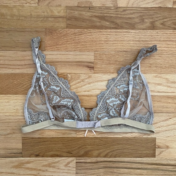 Gorgeous ID Sarrieri Designer Lace Bralette - Picture 8 of 16